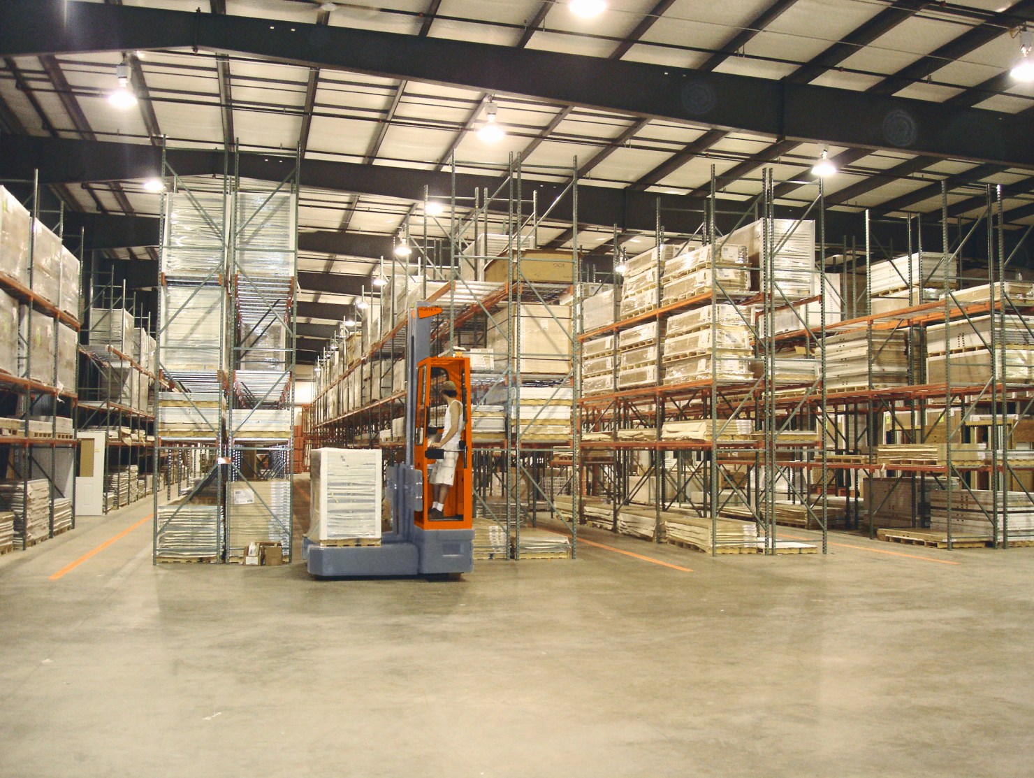 Optical guidance for positioning of the vehicles