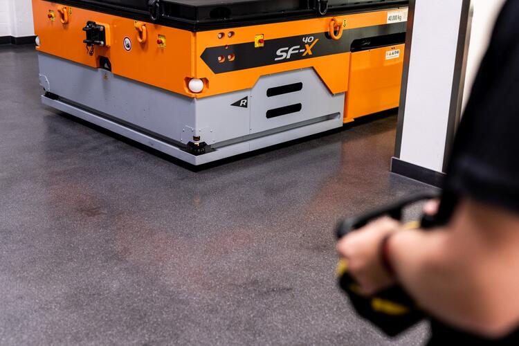 Plattformtransporter SFX gesteuert durch Fernbedienung