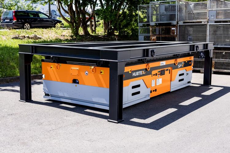 New Platform Transporter SFX available with trailer coupling and blue arrovw