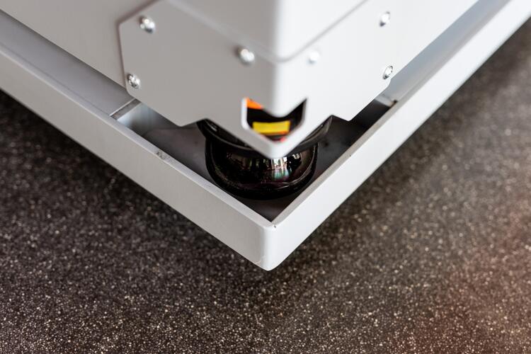 Pronto para AGV graças à possibilidade de inclusão posterior de scanners