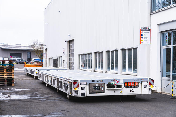 Elektrischer Schwerlast Plattformtransporter SFX Outdoor für Außenlager, Rampen und unebene Werksgelände
