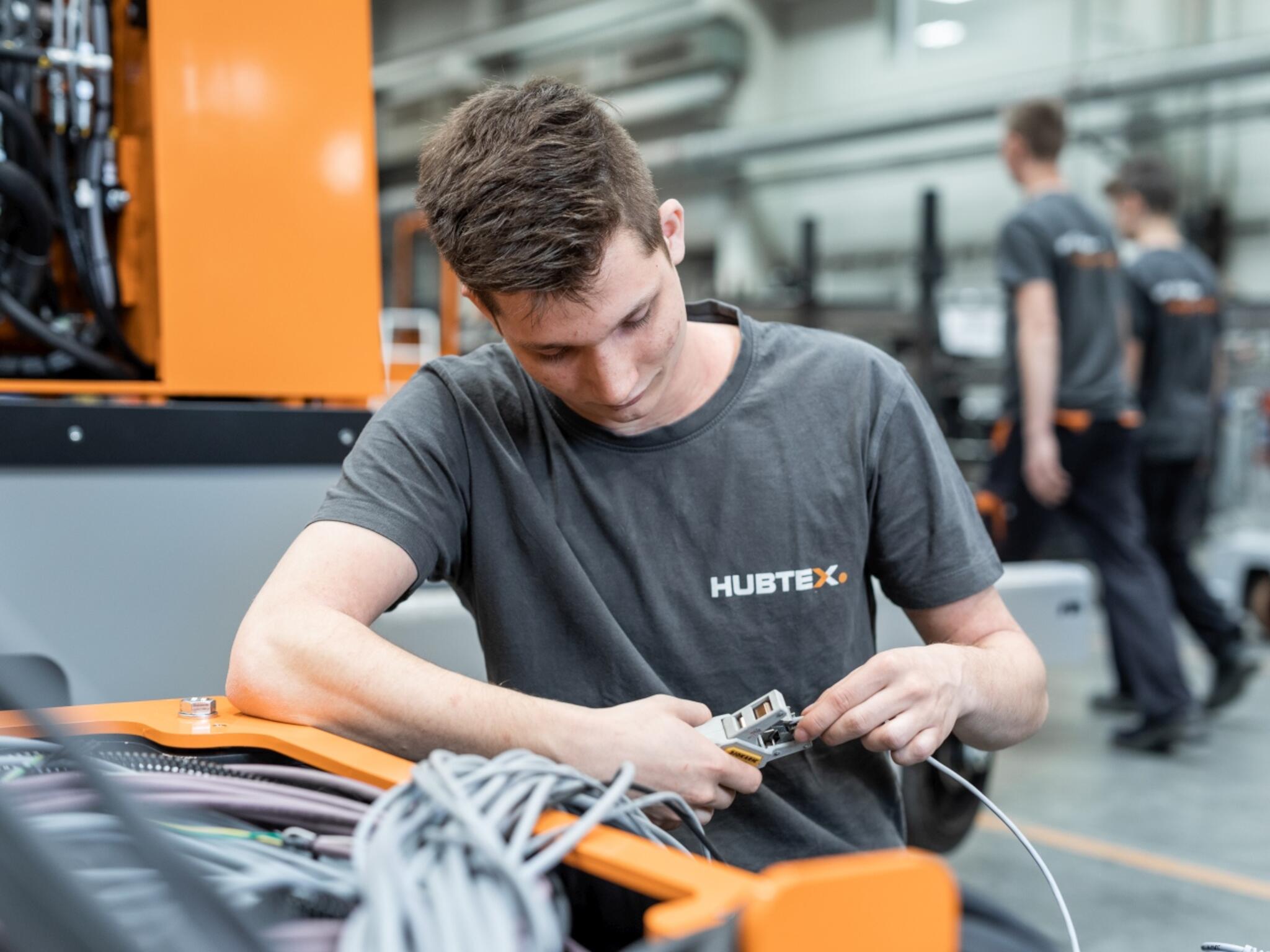 HUBTEX Technikerschulung