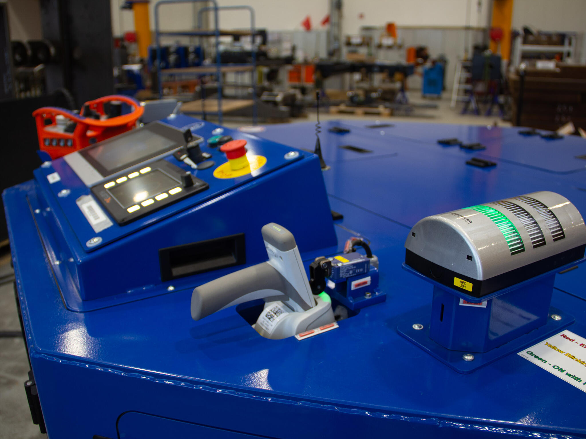 HUBTEX Omni Directional Vehicle with safe ident system in aerospace industry