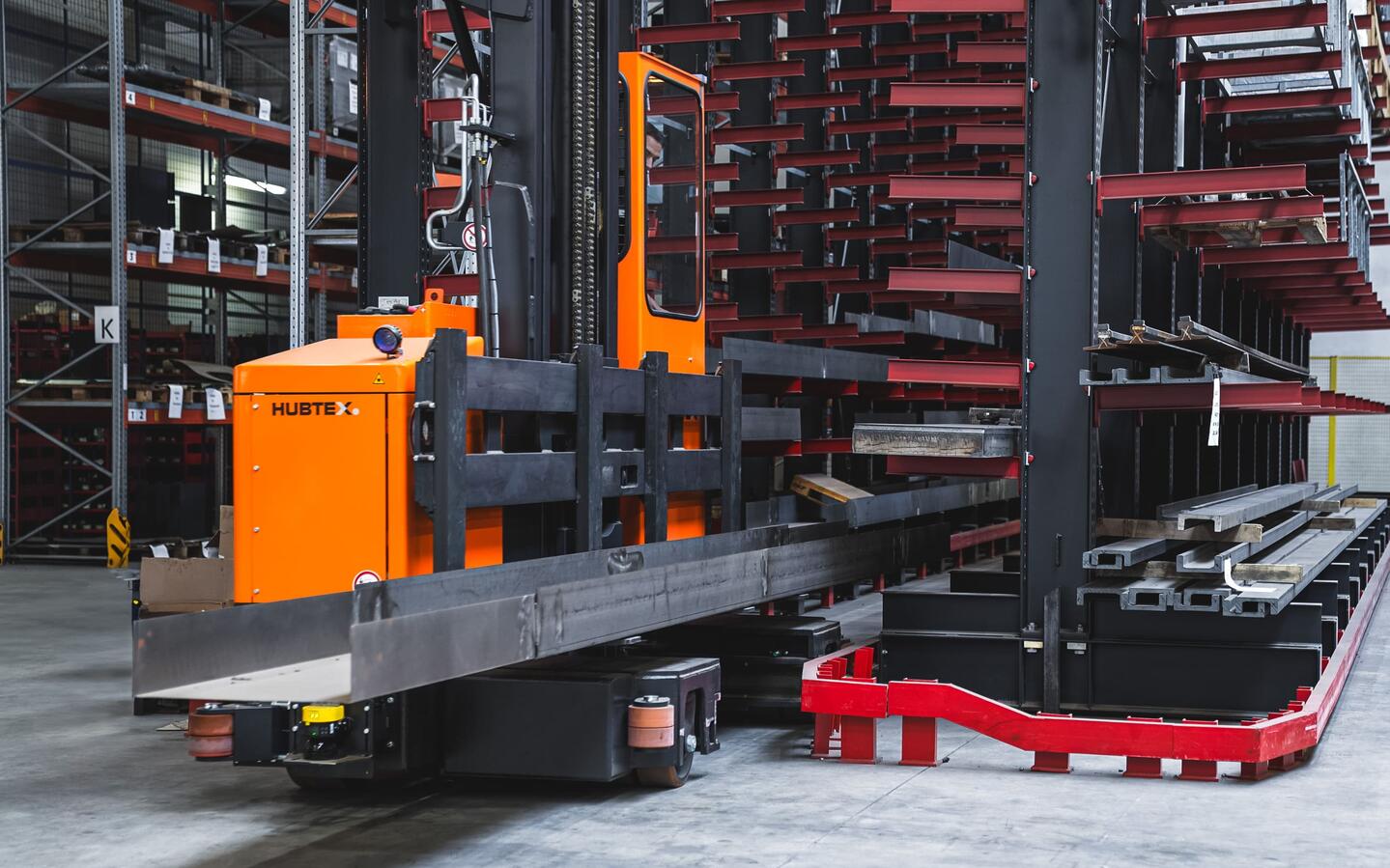 HUBTEX aisle entry assistant